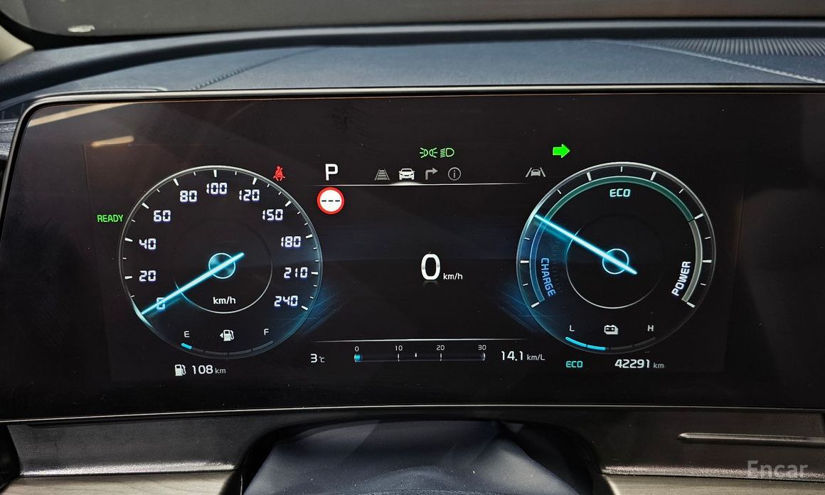 2022 Kia Sportage V Signature 2WD с пробегом 42 291 км