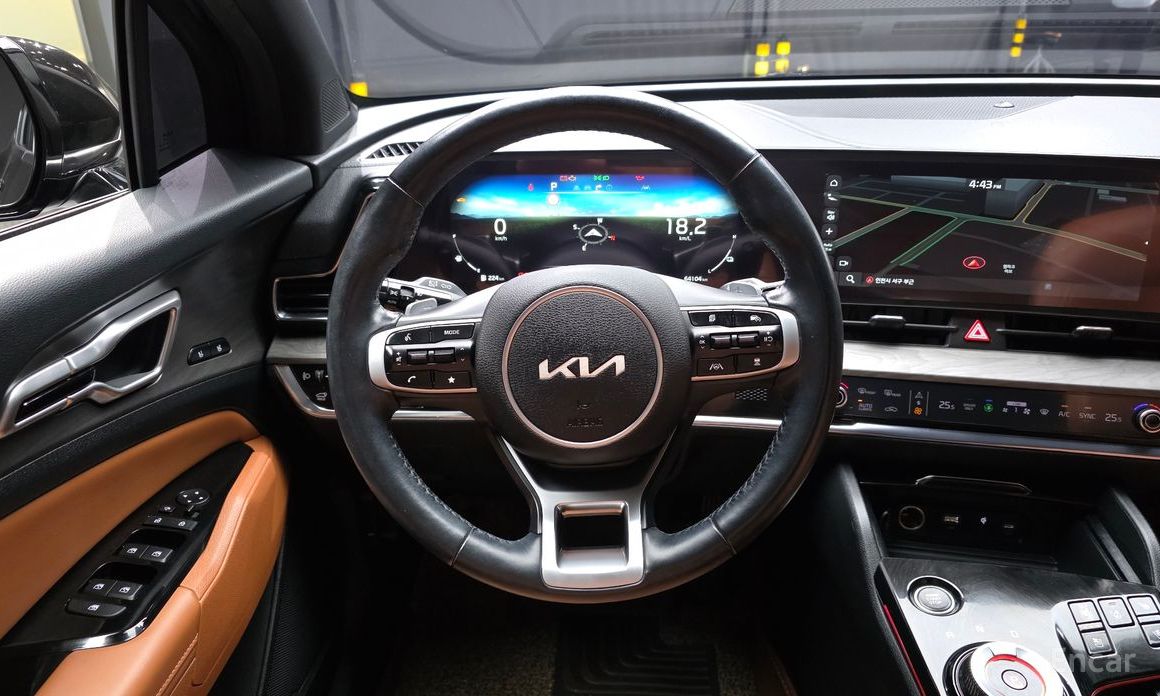 2021 Kia Sportage V Signature 2WD с пробегом 64 104 км