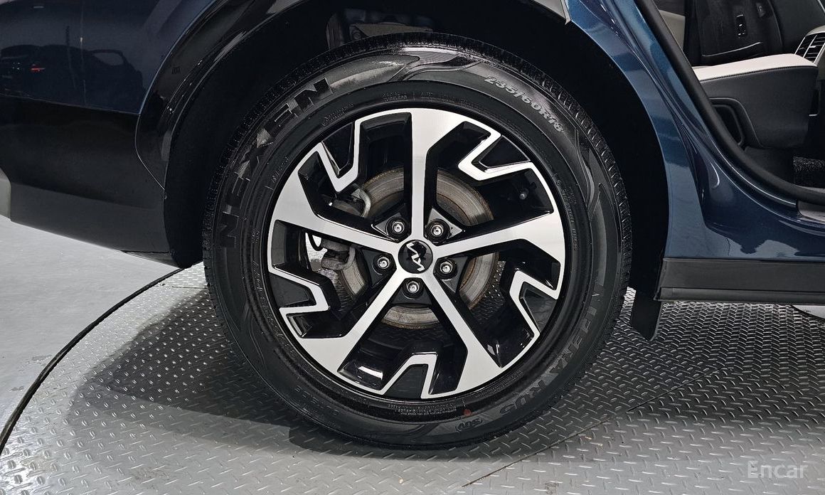 2021 Kia Sportage V Signature 2WD с пробегом 77 163 км