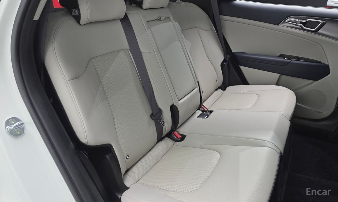 2022 Kia Sportage V Nobleless 2WD с пробегом 43 793 км