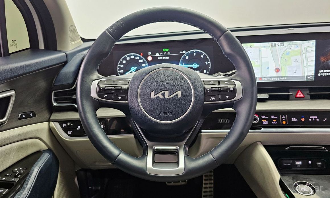 2022 Kia Sportage V Diesel 2.0 2WD Signature с пробегом 31 733 км