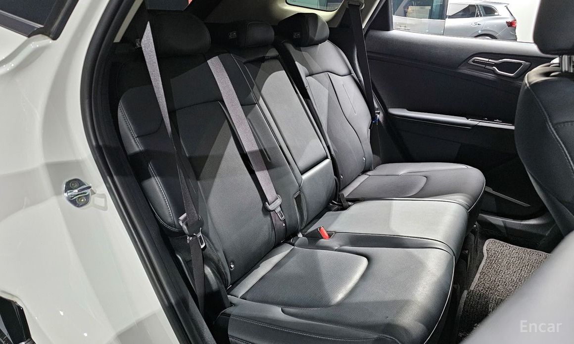 2022 Kia Sportage V Gasoline 1.6 Turbo 2WD Nobleless с пробегом 42 124 км