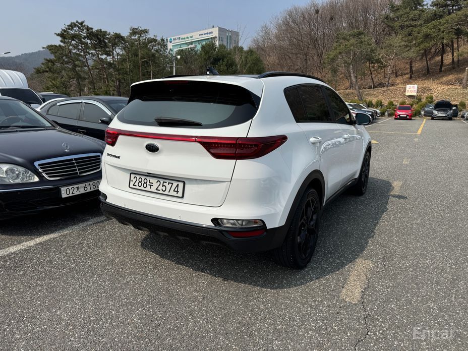 2021 Kia Sportage IV Рестайлинг Diesel 1.6 2WD Signature Gravity с пробегом 58 871 км