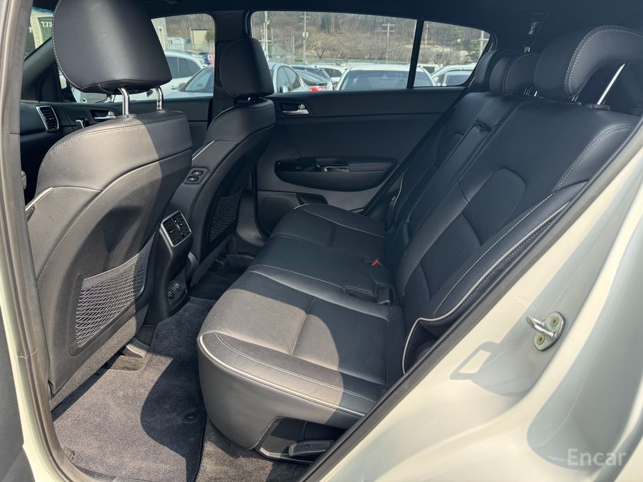 2021 Kia Sportage IV Рестайлинг Diesel 1.6 2WD Signature Gravity с пробегом 58 871 км