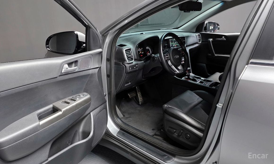 2021 Kia Sportage IV Рестайлинг Diesel 2.0 2WD Prestige с пробегом 30 771 км