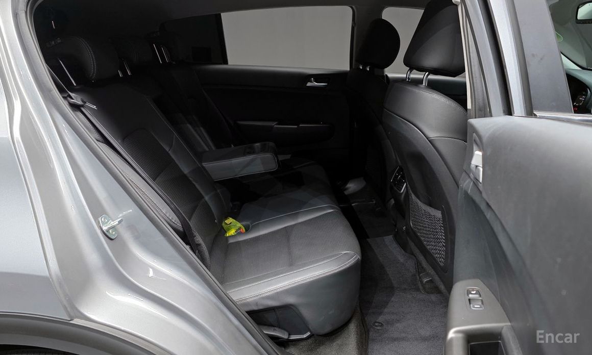 2021 Kia Sportage IV Рестайлинг Diesel 2.0 2WD Prestige с пробегом 30 771 км