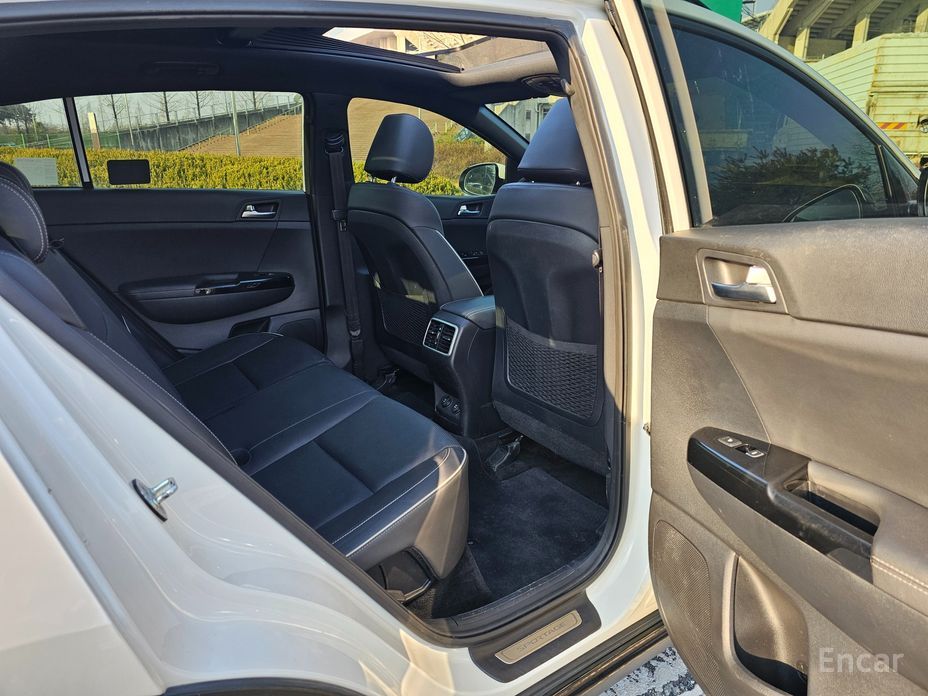 2021 Kia Sportage IV Рестайлинг Diesel 2.0 4WD Signature Gravity с пробегом 118 000 км