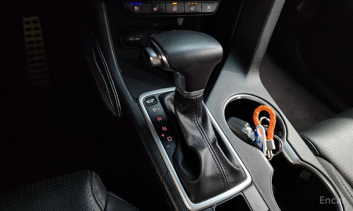 2021 Kia Sportage IV Рестайлинг Diesel 2.0 2WD Prestige с пробегом 75 521 км