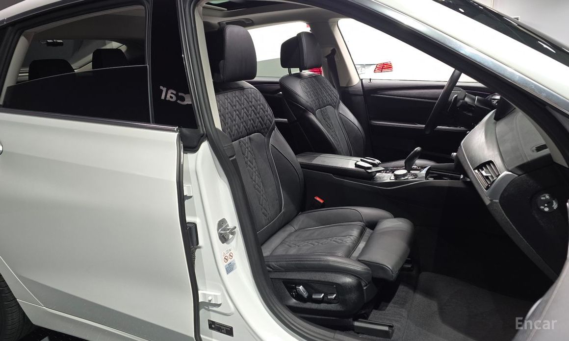 2020 BMW 6 серии IV (G32) 630i xDrive Luxury с пробегом 65 376 км