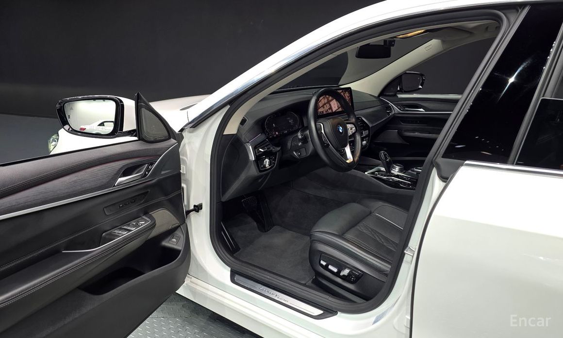 2020 BMW 6 серии IV (G32) 630i xDrive Luxury с пробегом 65 376 км