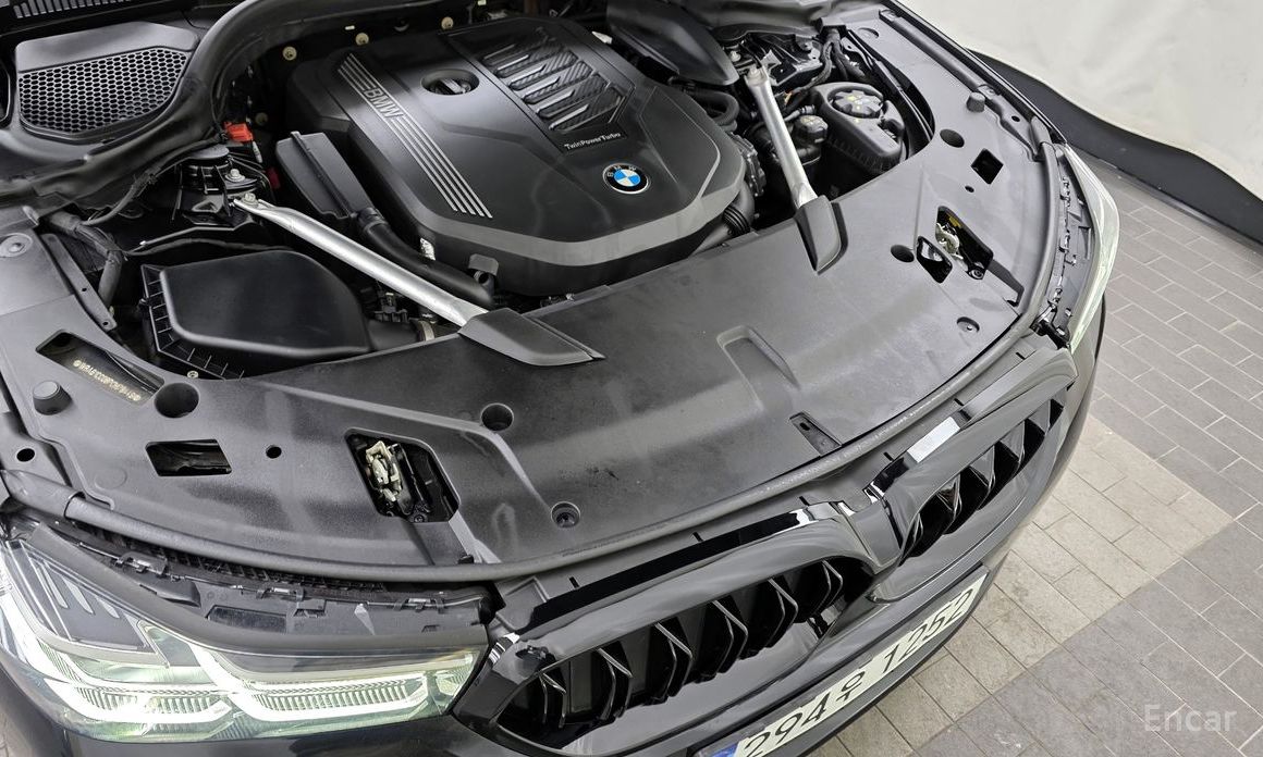 2023 BMW 6 серии IV (G32) 630i xDrive Luxury с пробегом 111 932 км