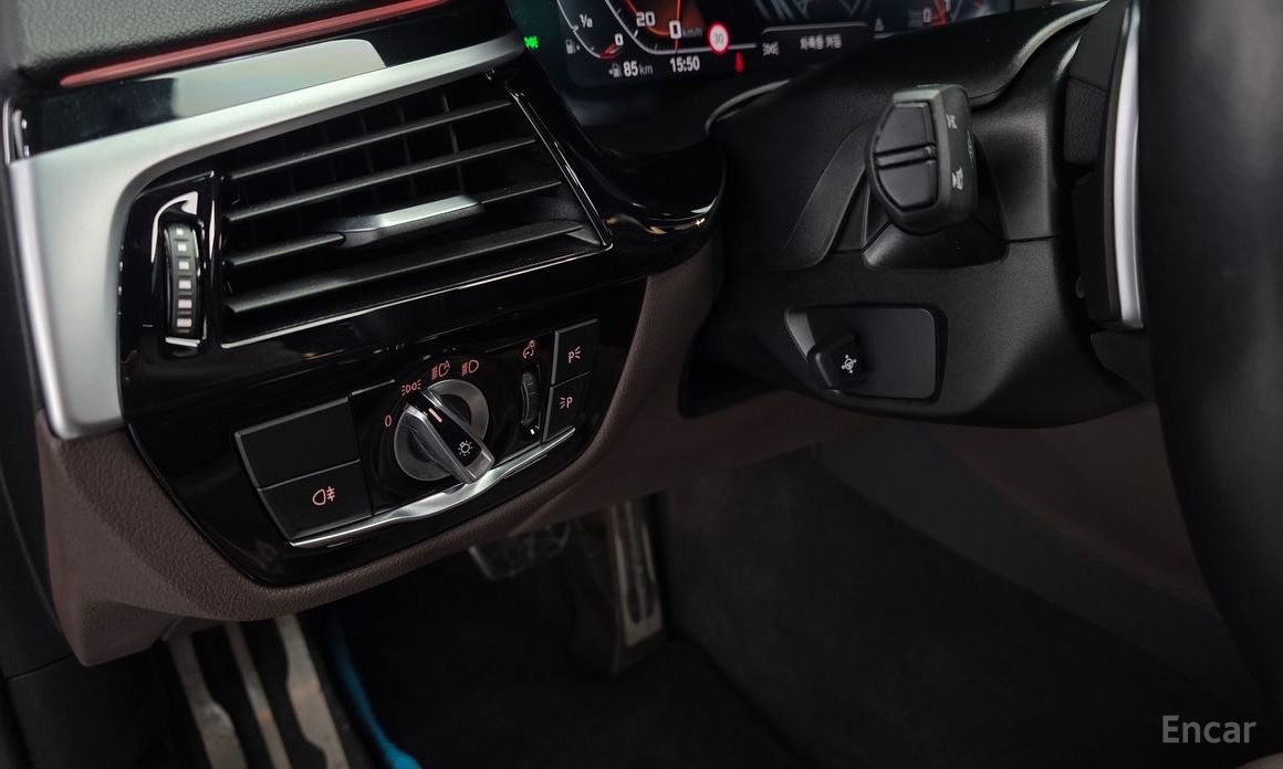 2022 BMW 6 серии IV (G32) 630i xDrive M Sport с пробегом 75 699 км