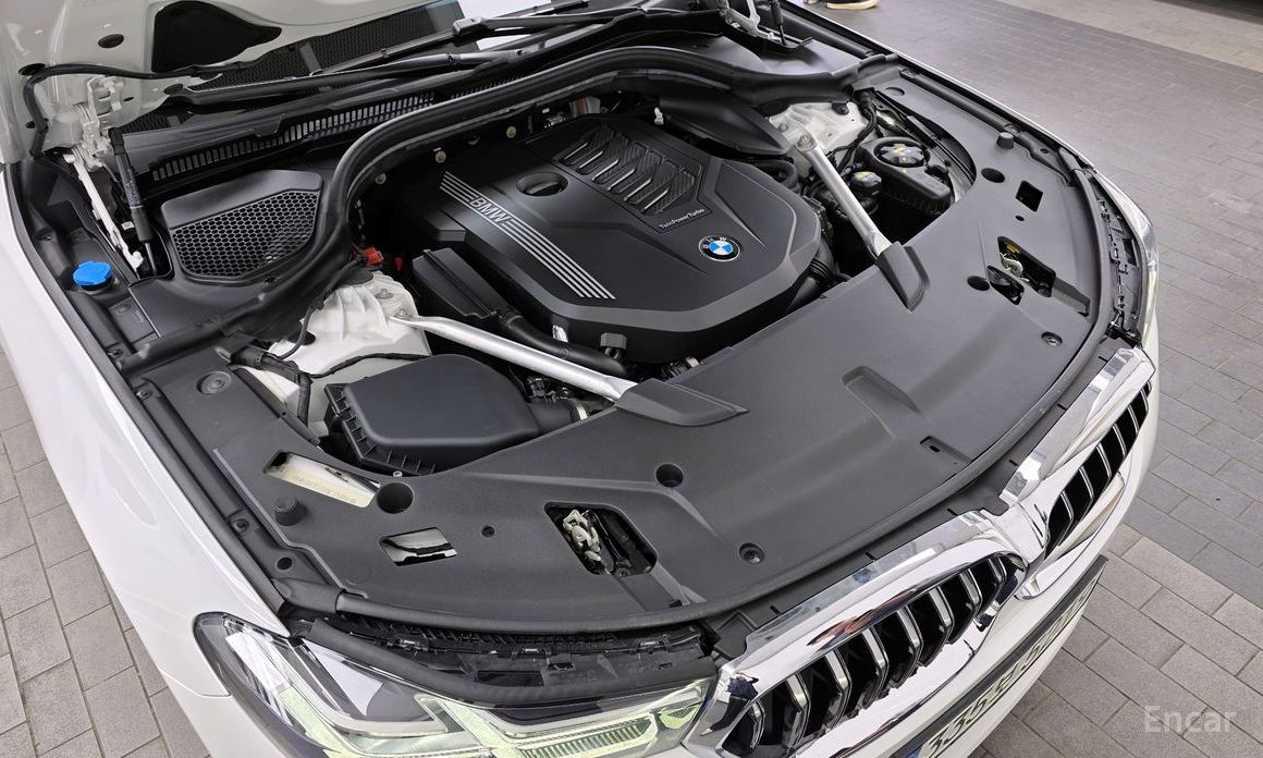 2022 BMW 6 серии IV (G32) 630i xDrive Luxury с пробегом 46 891 км
