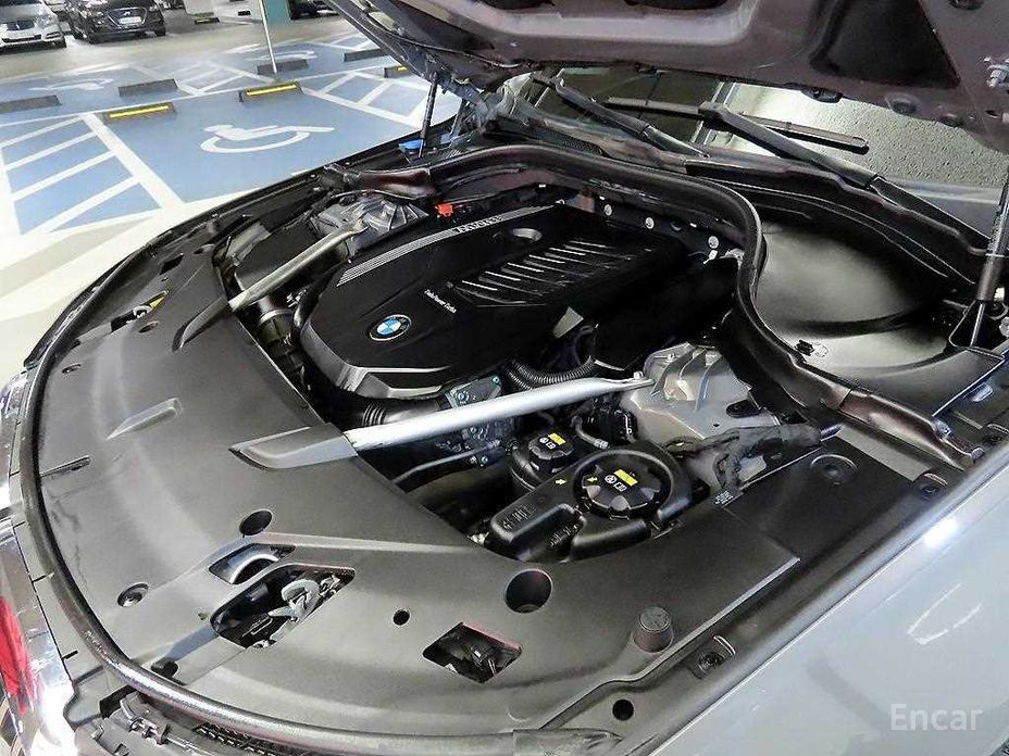 2022 BMW 6 серии IV (G32) 630i xDrive Luxury с пробегом 142 125 км
