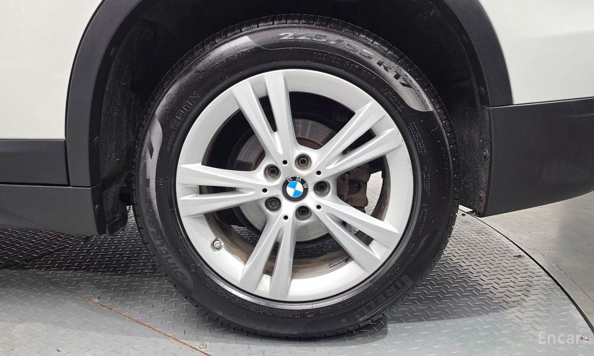 2017 BMW X1 II (F48) Рестайлинг xDrive 18d с пробегом 75 346 км
