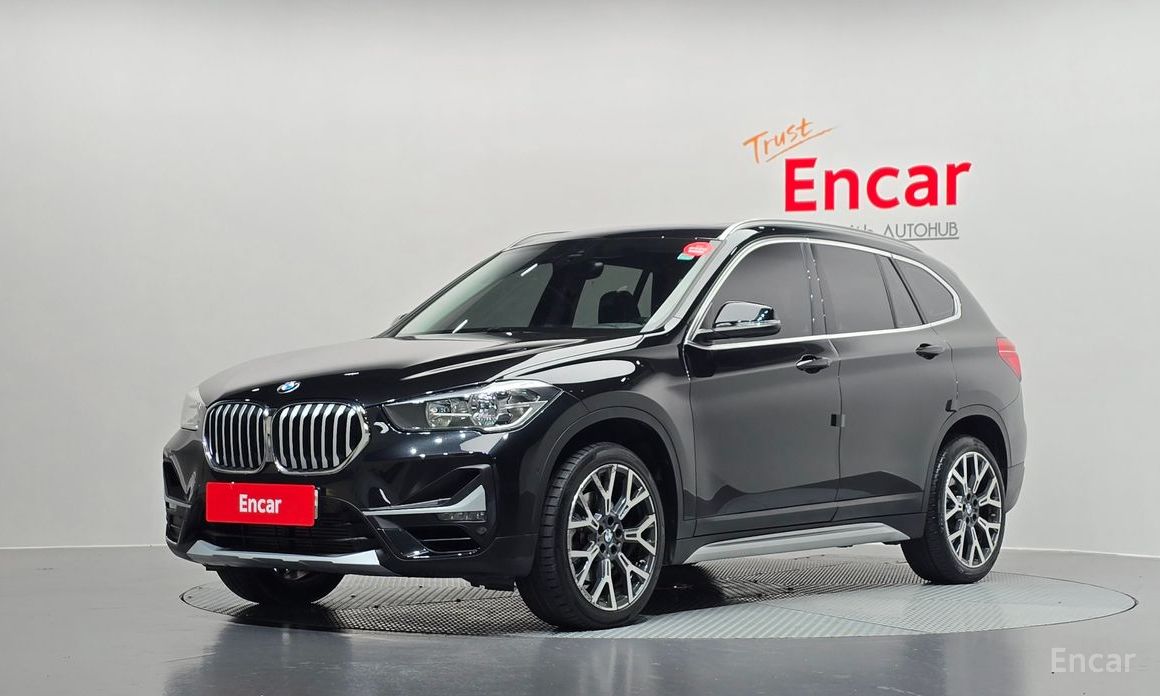 2022 BMW X1 II (F48) Рестайлинг xDrive 20i xLine с пробегом 61 885 км