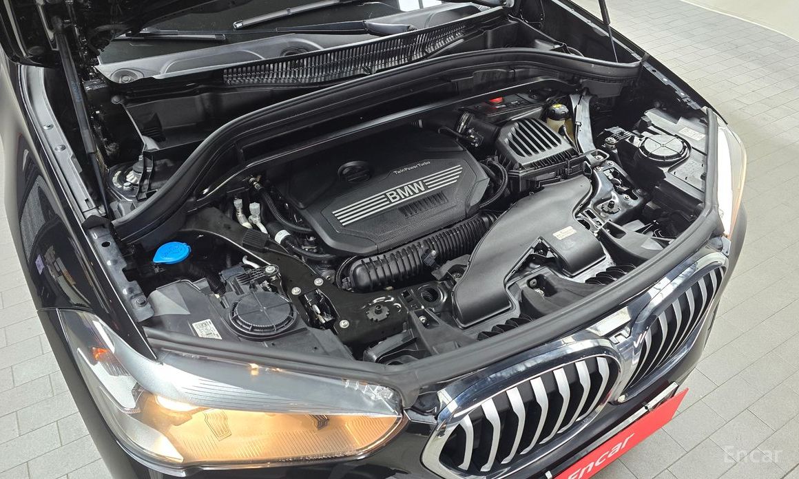 2022 BMW X1 II (F48) Рестайлинг xDrive 20i xLine с пробегом 61 885 км