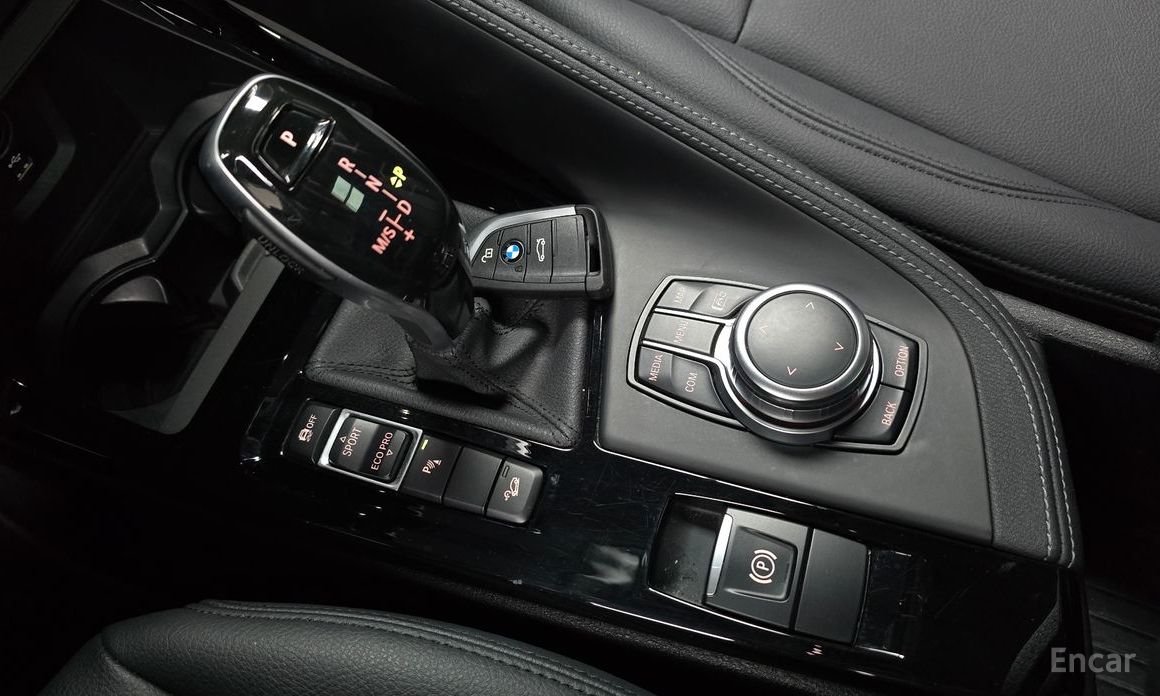 2022 BMW X1 II (F48) Рестайлинг xDrive 20i xLine с пробегом 61 885 км