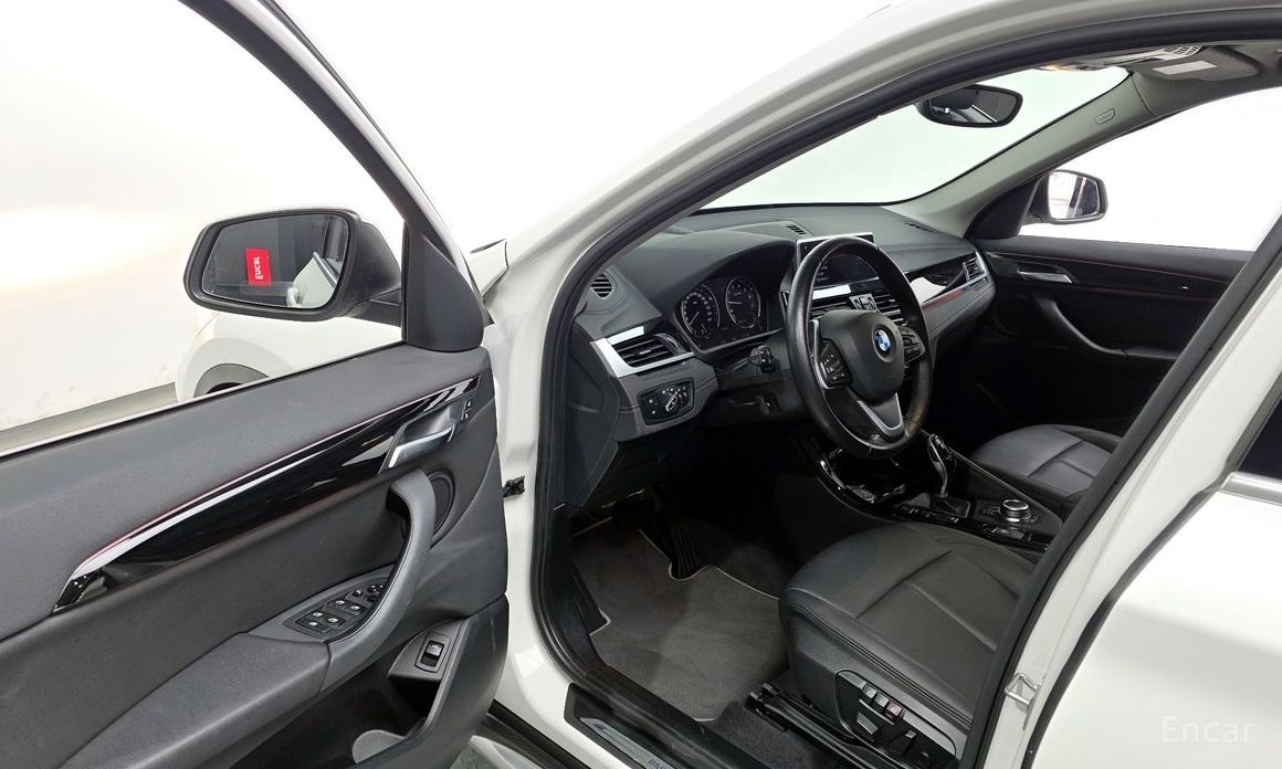 2022 BMW X1 II (F48) Рестайлинг xDrive 20i xLine с пробегом 75 222 км