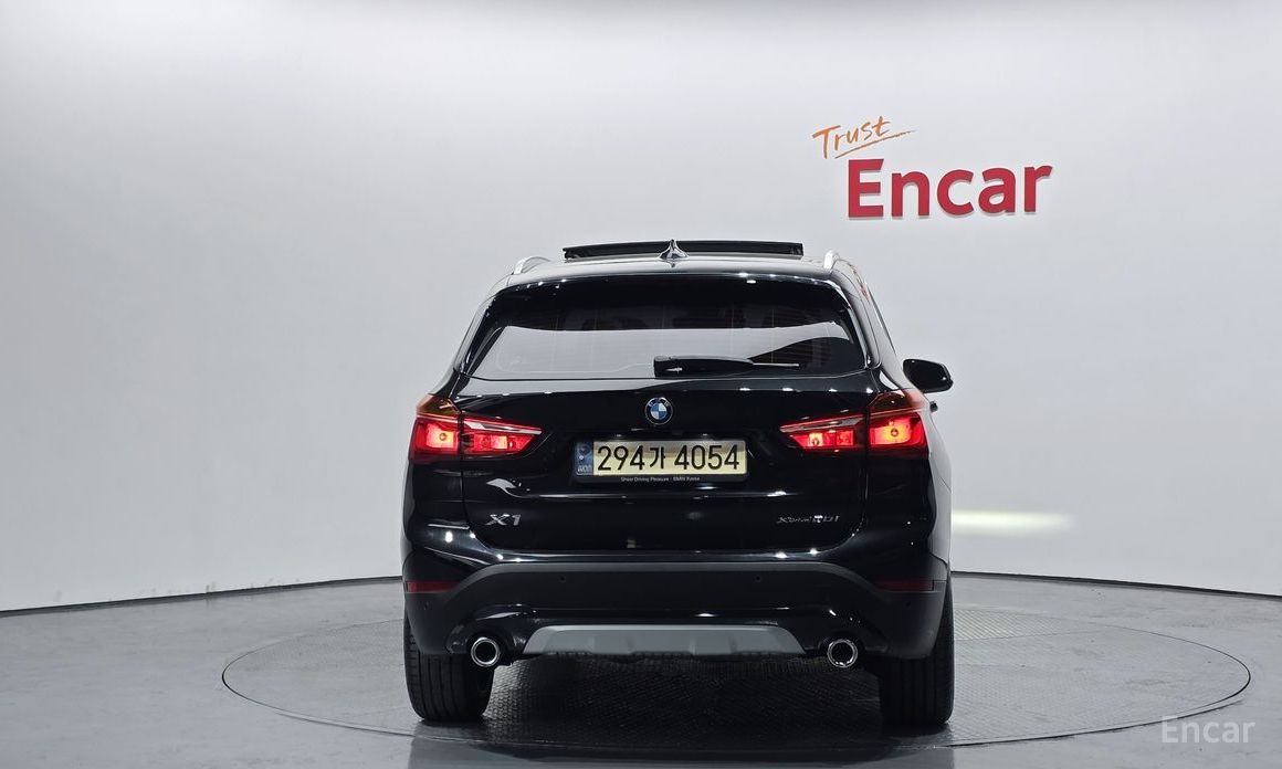 2022 BMW X1 II (F48) Рестайлинг xDrive 20i xLine с пробегом 45 526 км