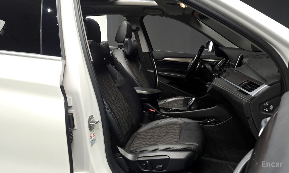 2021 BMW X1 II (F48) Рестайлинг xDrive 20i xLine с пробегом 116 026 км