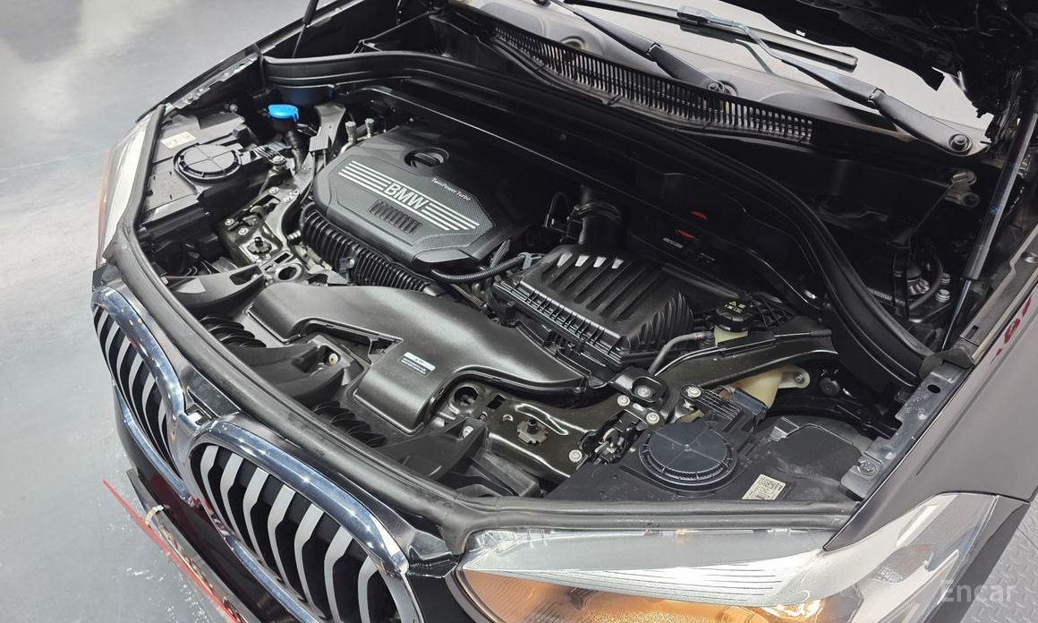 2022 BMW X1 II (F48) Рестайлинг xDrive 20i xLine с пробегом 45 526 км