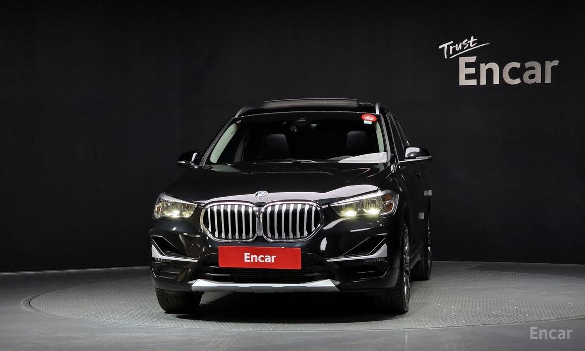 2022 BMW X1 II (F48) Рестайлинг xDrive 20i xLine с пробегом 59 595 км