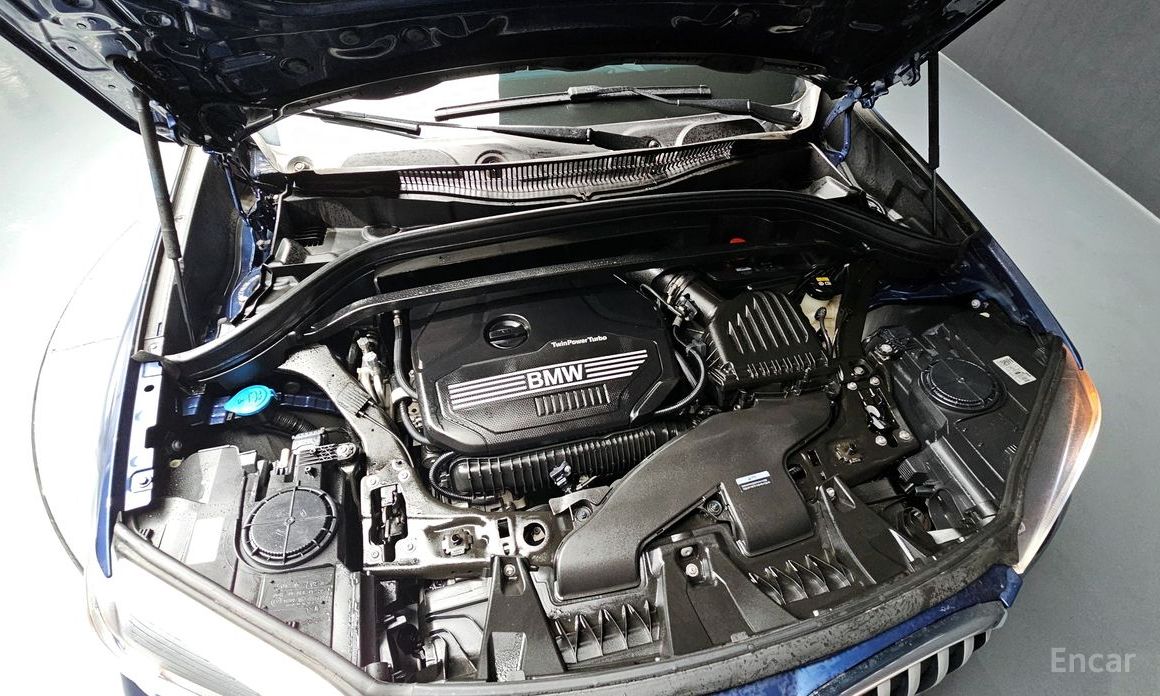 2022 BMW X1 II (F48) Рестайлинг xDrive 20i xLine с пробегом 50 380 км
