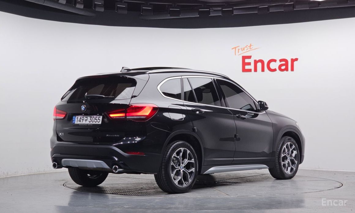 2020 BMW X1 II (F48) Рестайлинг xDrive 20i xLine с пробегом 72 825 км