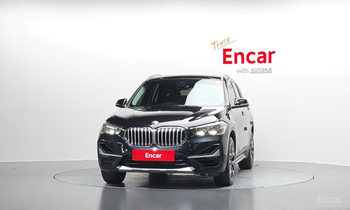 2022 BMW X1 II (F48) Рестайлинг xDrive 20i xLine с пробегом 66 811 км