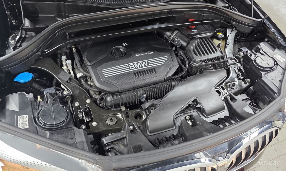 2022 BMW X1 II (F48) Рестайлинг xDrive 20i xLine с пробегом 66 811 км