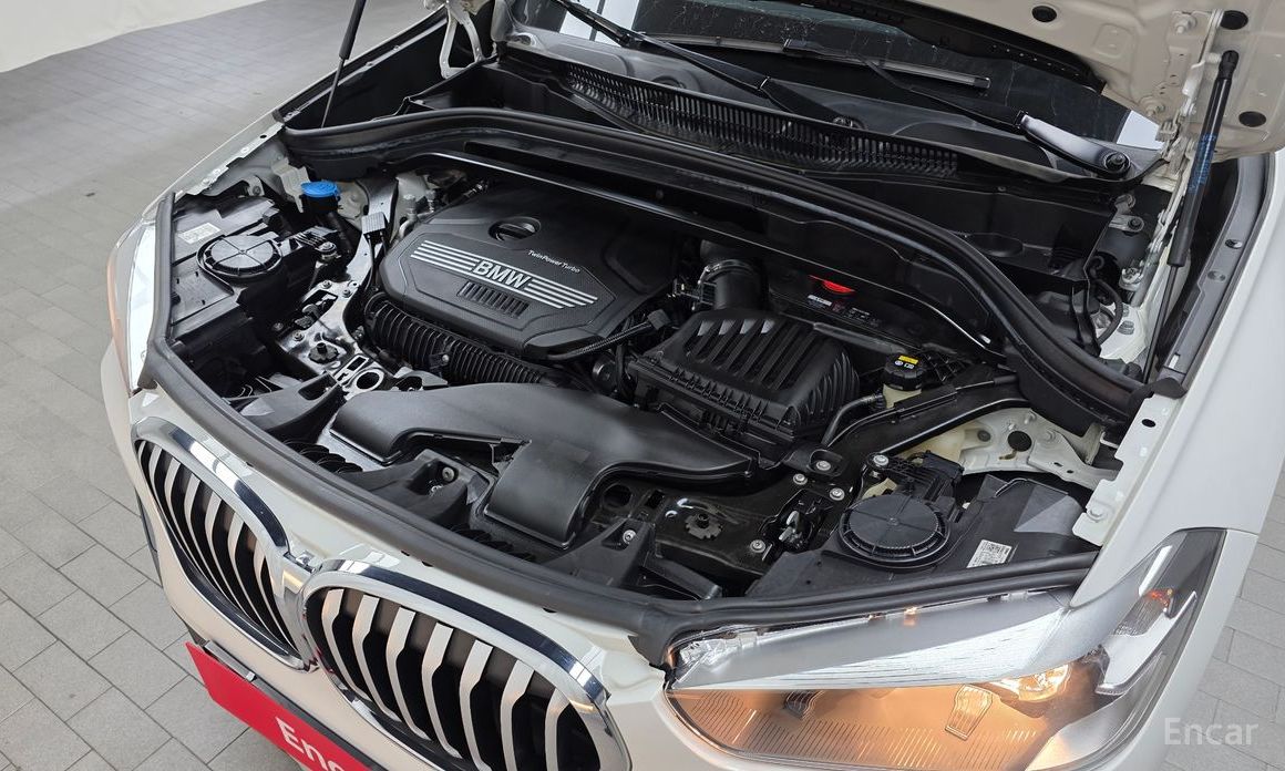 2022 BMW X1 II (F48) Рестайлинг xDrive 20i xLine с пробегом 61 492 км