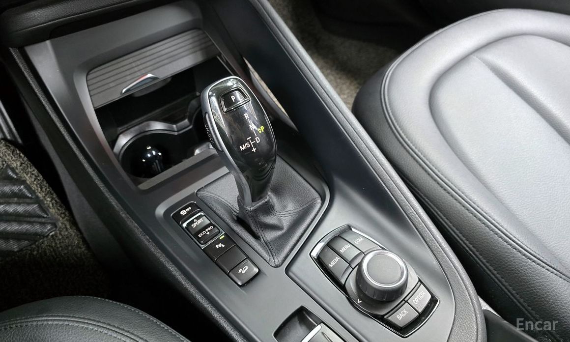 2018 BMW X1 II (F48) Рестайлинг xDrive 20d Joy с пробегом 124 404 км