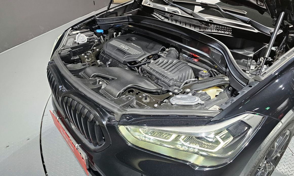 2021 BMW X1 II (F48) Рестайлинг xDrive 20i xLine с пробегом 47 195 км