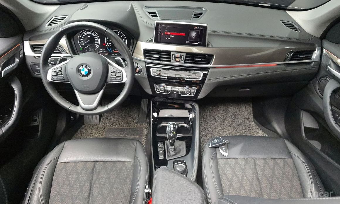 2021 BMW X1 II (F48) Рестайлинг xDrive 20i xLine с пробегом 47 195 км