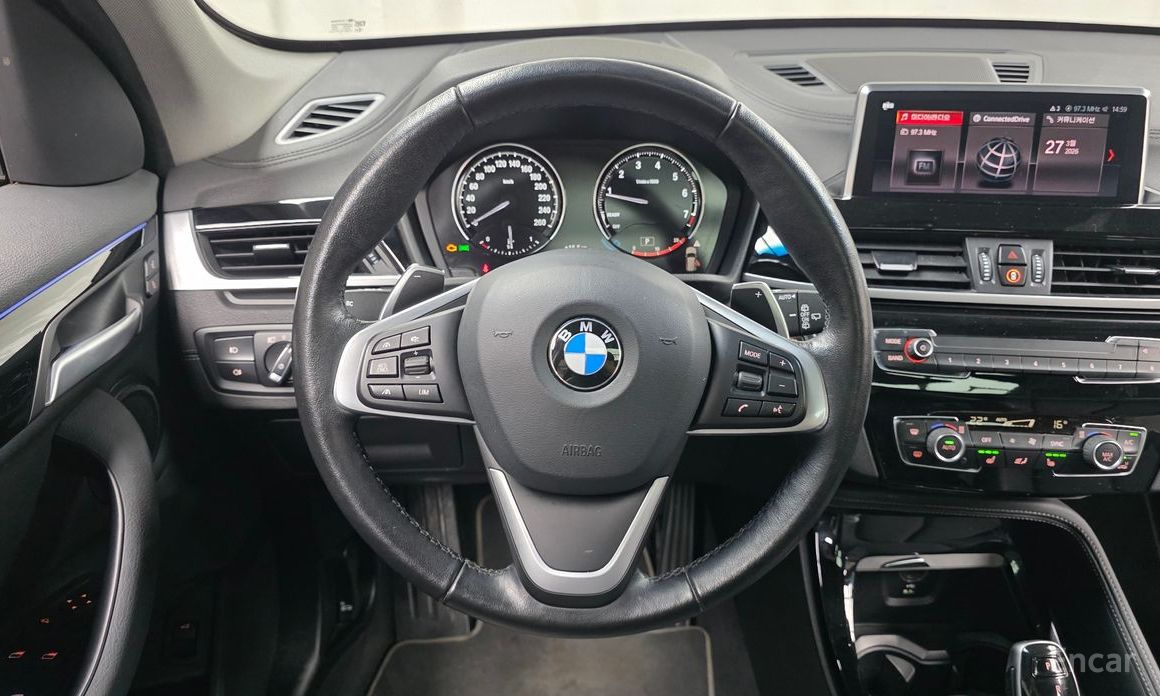 2022 BMW X1 II (F48) Рестайлинг xDrive 20i xLine с пробегом 61 492 км