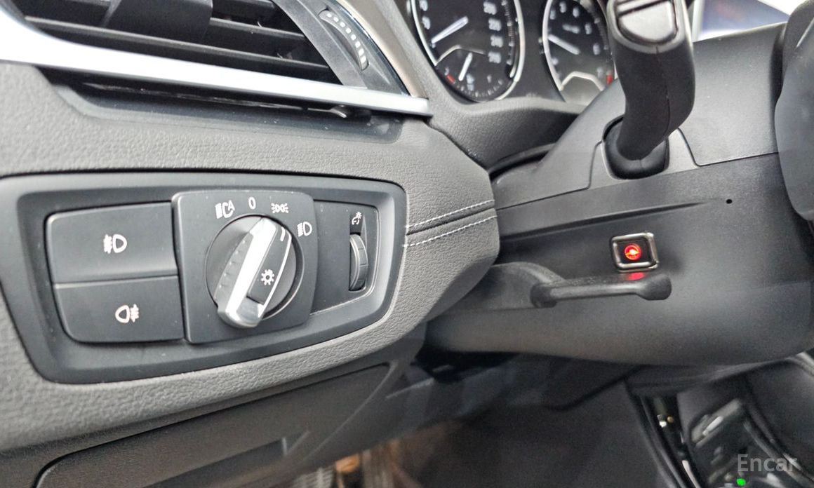 2020 BMW X1 II (F48) Рестайлинг xDrive 20i xLine с пробегом 72 825 км