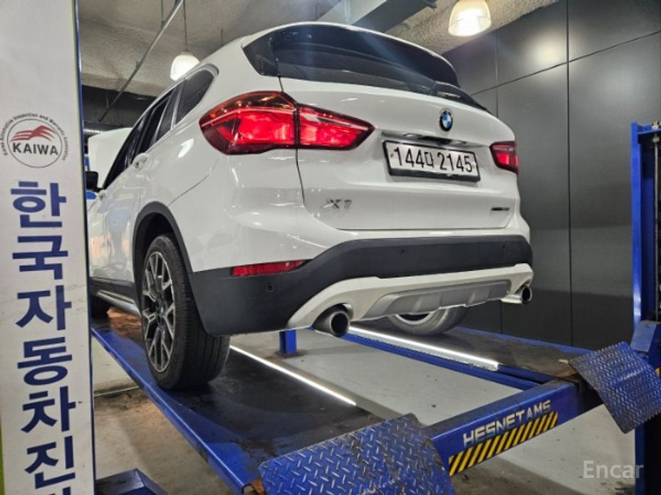 2022 BMW X1 II (F48) Рестайлинг xDrive 20i xLine с пробегом 75 629 км