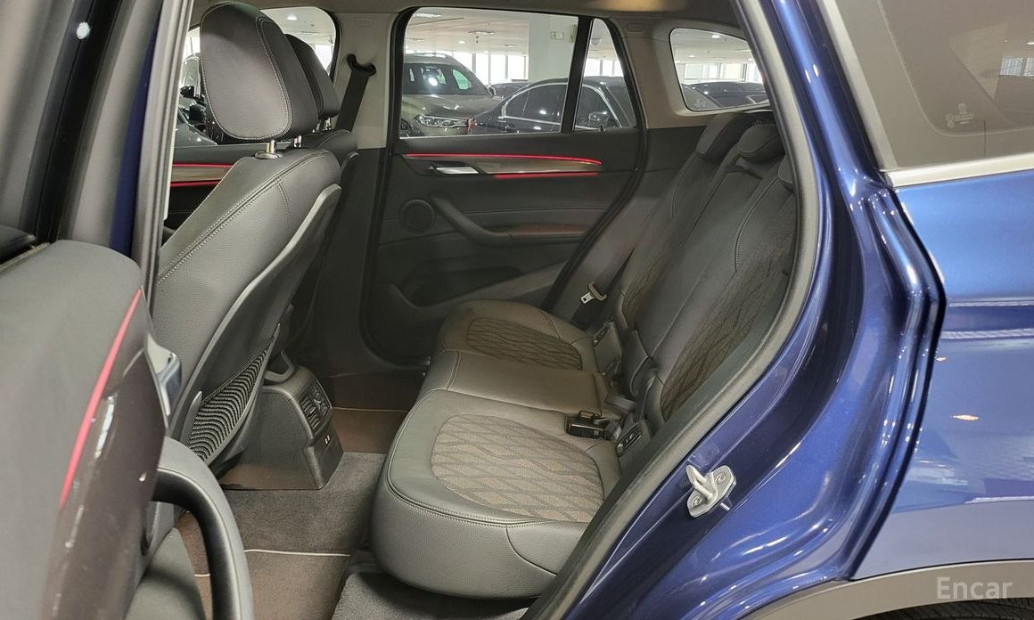 2021 BMW X1 II (F48) Рестайлинг xDrive 20i xLine с пробегом 91 174 км