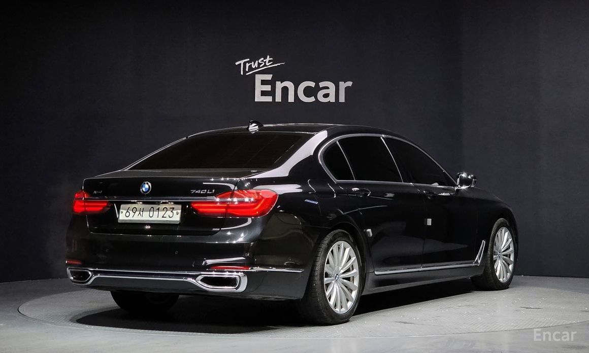 2016 BMW 7 серии VI (G11/G12) Рестайлинг 740Li xDrive с пробегом 147 111 км