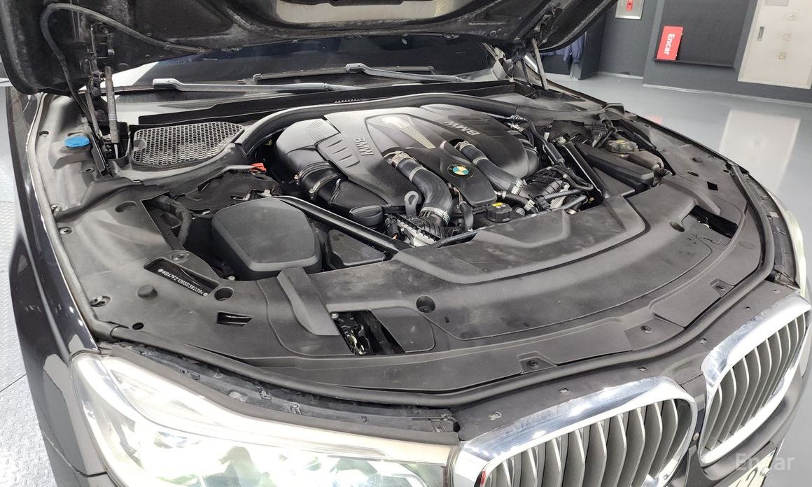 2016 BMW 7 серии VI (G11/G12) Рестайлинг 750Li xDrive Premium с пробегом 133 749 км