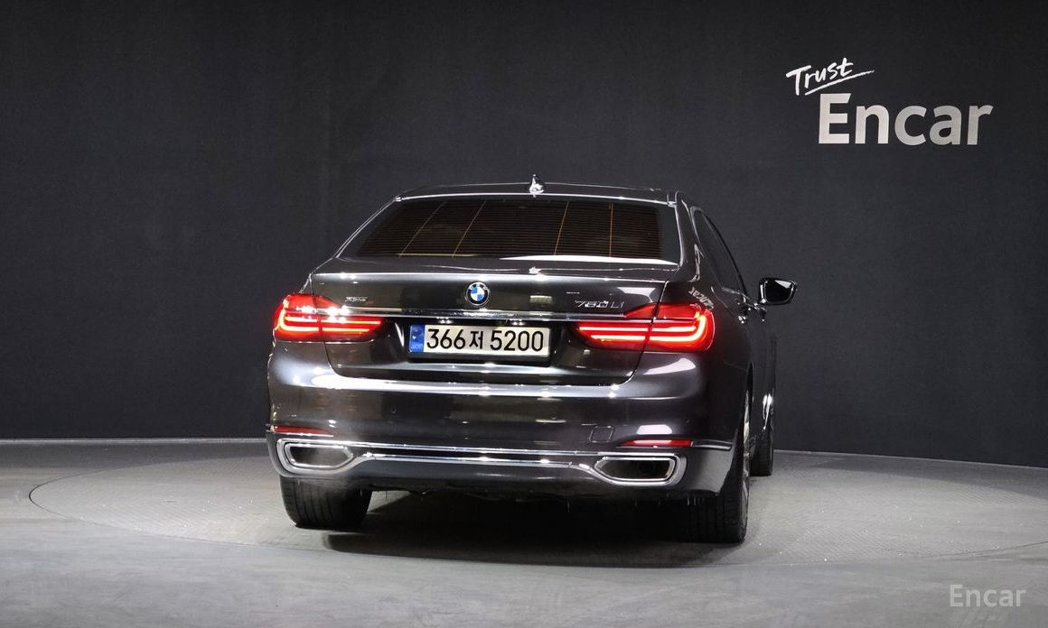 2016 BMW 7 серии VI (G11/G12) Рестайлинг 750Li xDrive Premium с пробегом 129 453 км