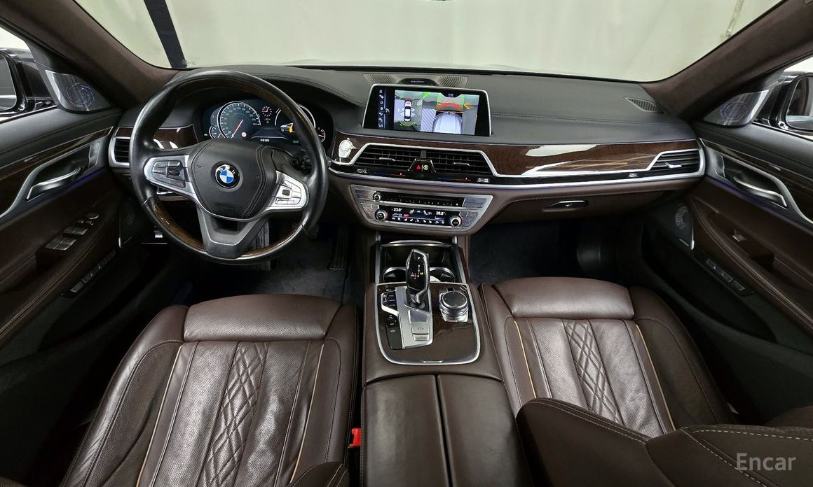 2016 BMW 7 серии VI (G11/G12) Рестайлинг 750Li xDrive Premium с пробегом 129 453 км