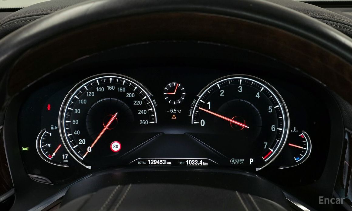 2016 BMW 7 серии VI (G11/G12) Рестайлинг 750Li xDrive Premium с пробегом 129 453 км