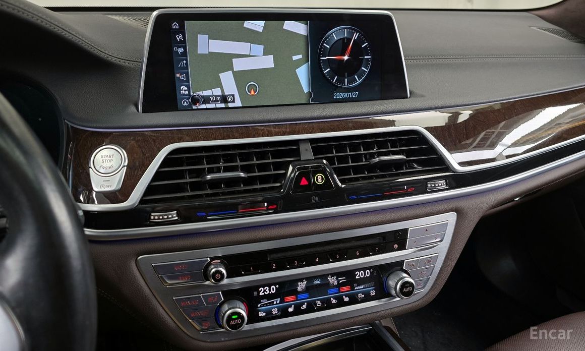 2016 BMW 7 серии VI (G11/G12) Рестайлинг 750Li xDrive Premium с пробегом 129 453 км