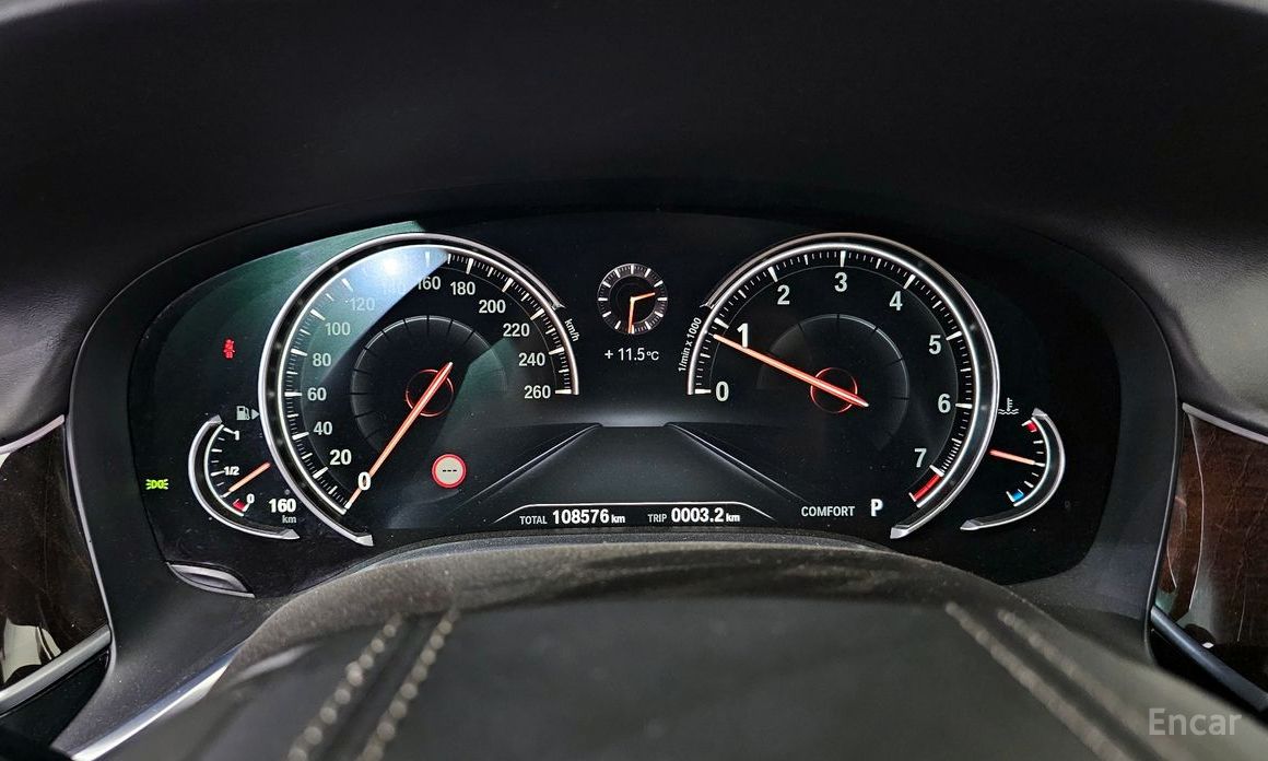 2016 BMW 7 серии VI (G11/G12) Рестайлинг 750Li xDrive Prestige с пробегом 108 576 км