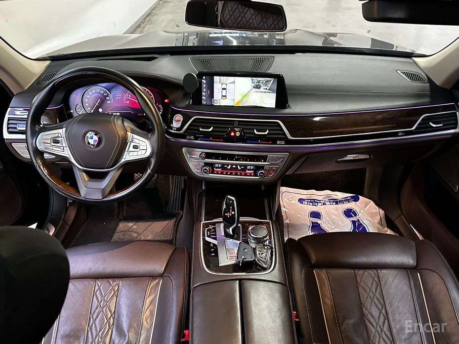 2016 BMW 7 серии VI (G11/G12) Рестайлинг 740Li xDrive с пробегом 131 795 км