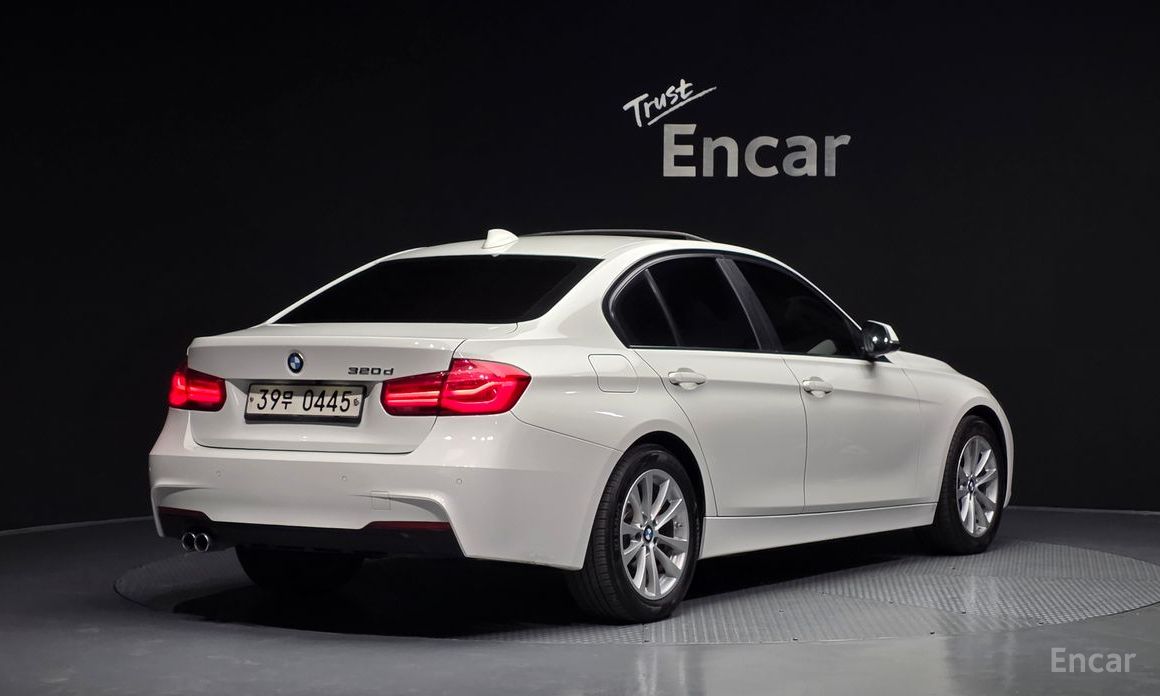 2015 BMW 3 серии VI (F3x) Рестайлинг 320d с пробегом 127 169 км