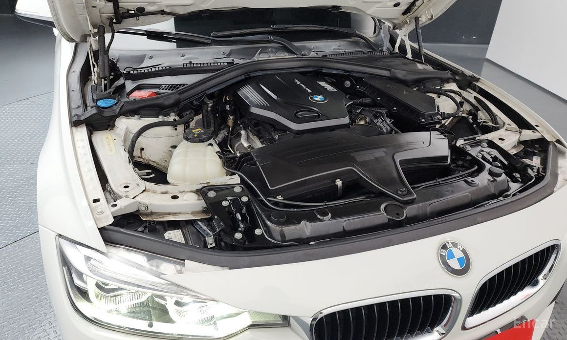 2016 BMW 3 серии VI (F3x) Рестайлинг 320d с пробегом 65 730 км