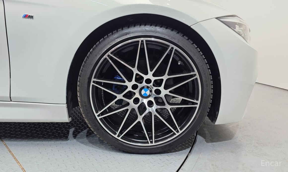 2017 BMW 3 серии VI (F3x) Рестайлинг 330i M Sport с пробегом 125 482 км